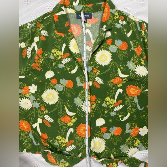 ModCloth Floral Tie-Front Button Down Blouse โ Size L - Picture 5 of 11